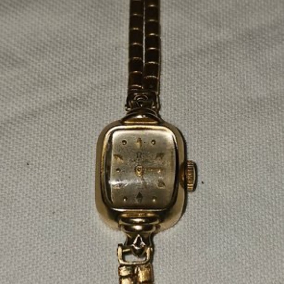Gorgeous Vintage OMEGA 14K/18K Gold ladies watch main image 5